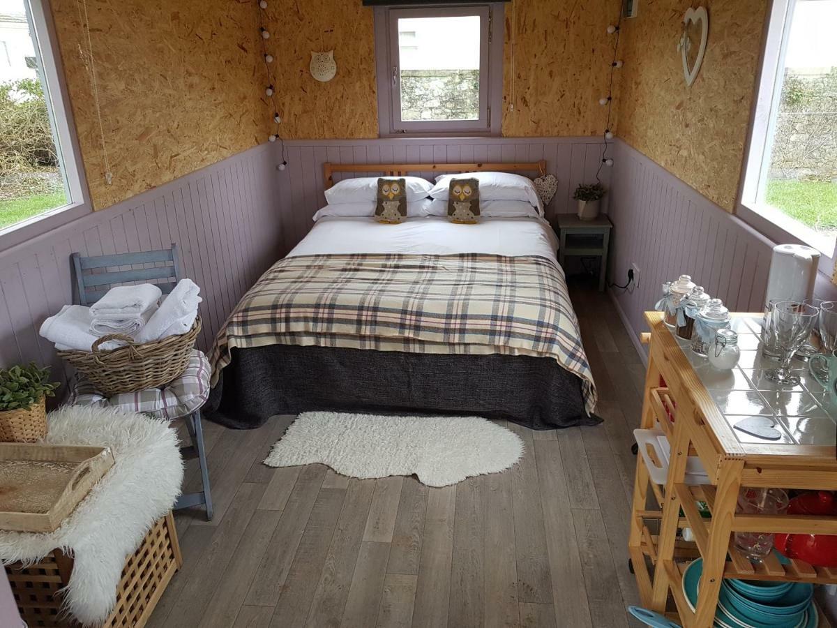 Acorn Camping And Caravan Park Llantwit Major Dış mekan fotoğraf