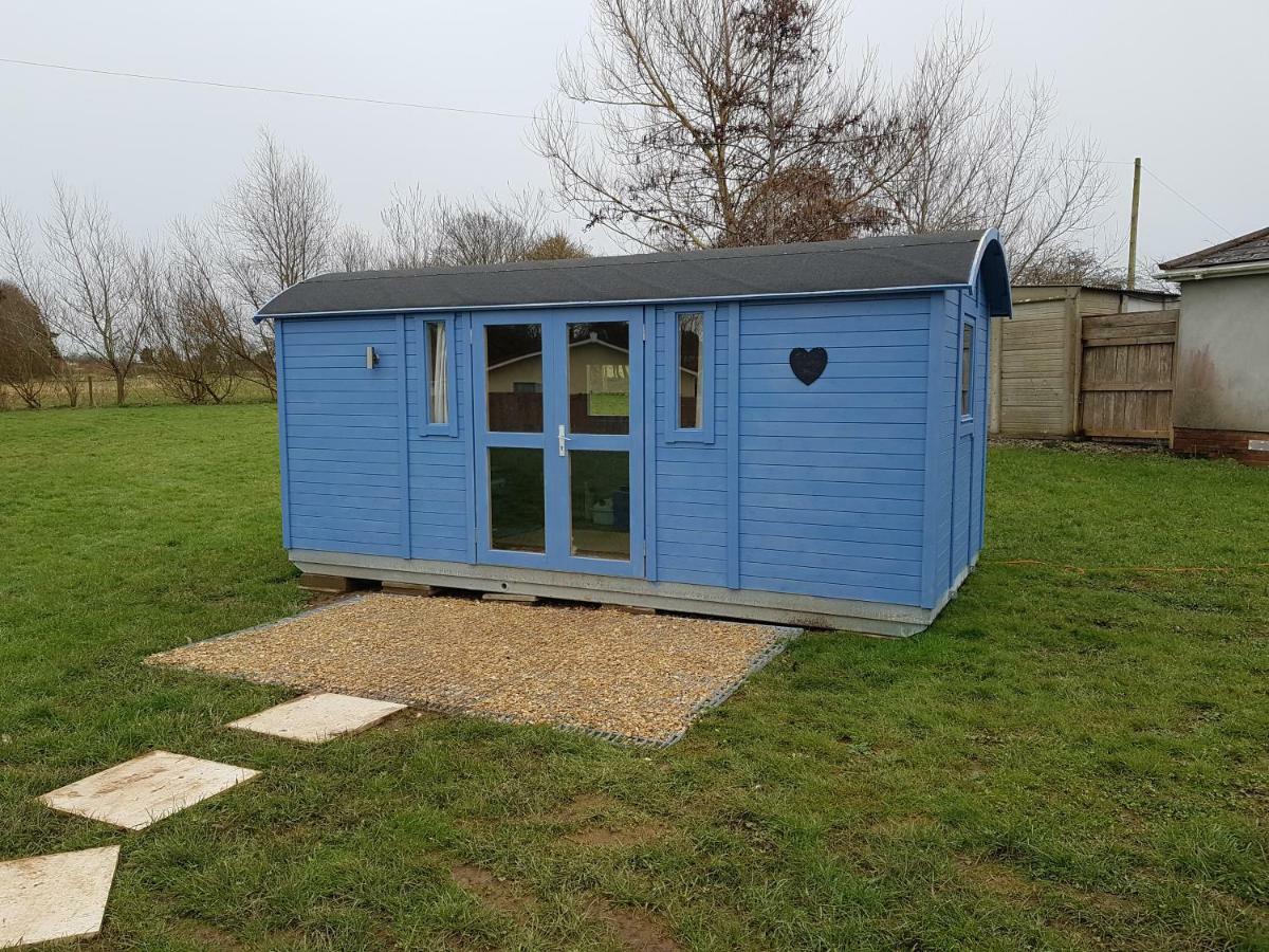 Acorn Camping And Caravan Park Llantwit Major Dış mekan fotoğraf