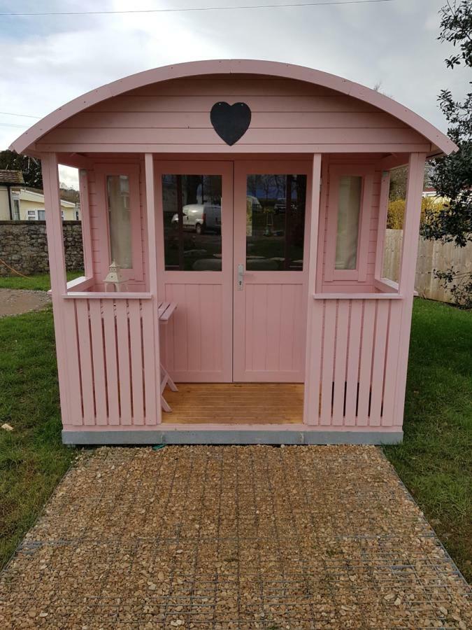 Acorn Camping And Caravan Park Llantwit Major Dış mekan fotoğraf