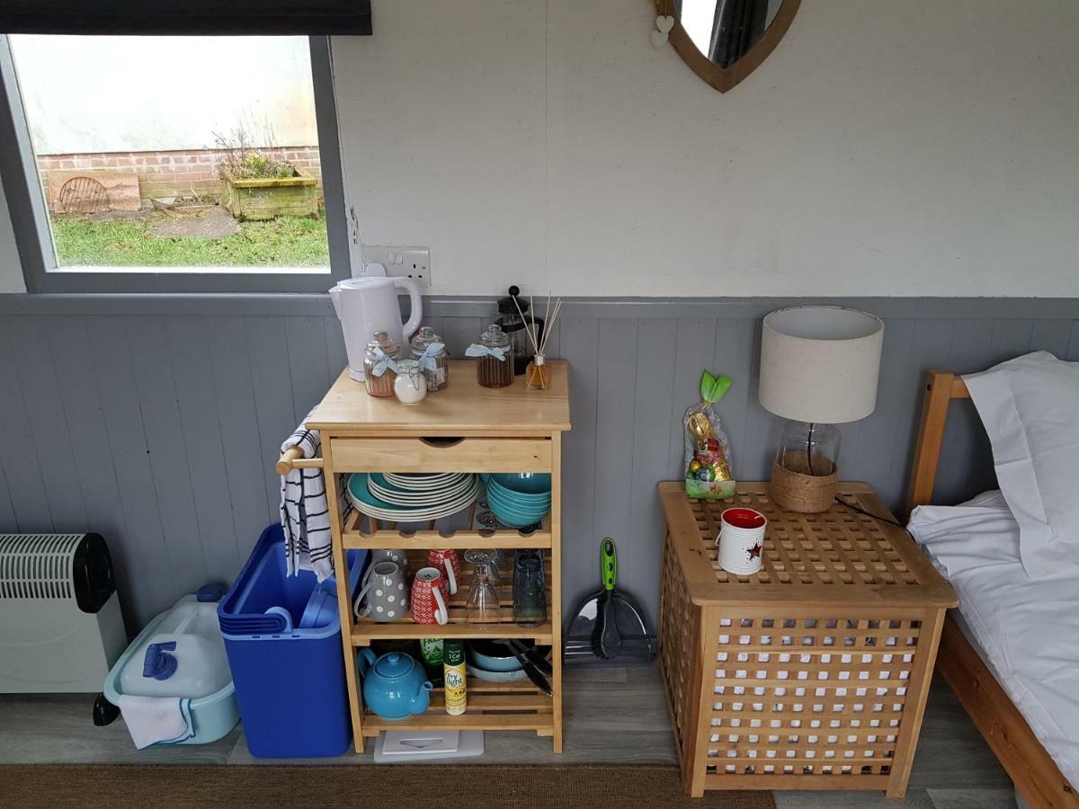 Acorn Camping And Caravan Park Llantwit Major Dış mekan fotoğraf