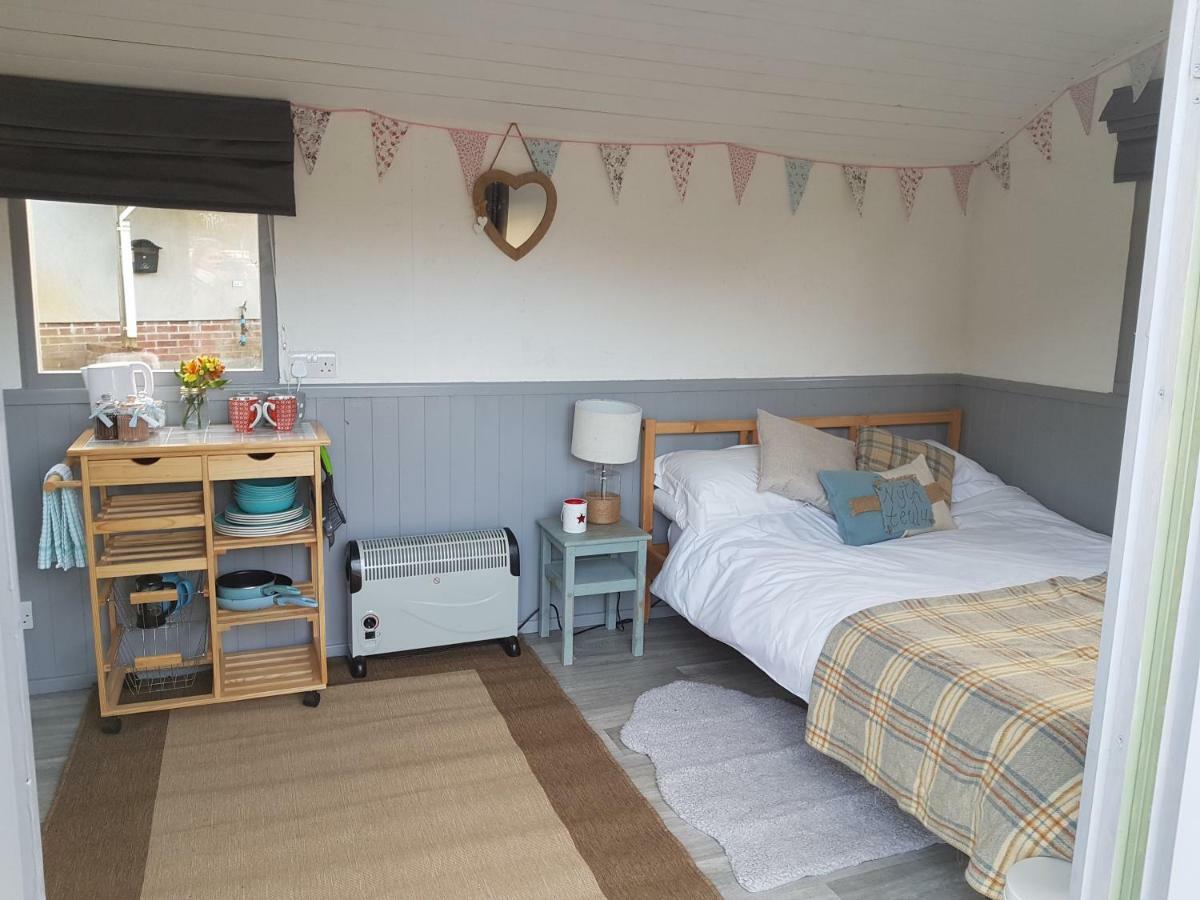 Acorn Camping And Caravan Park Llantwit Major Dış mekan fotoğraf