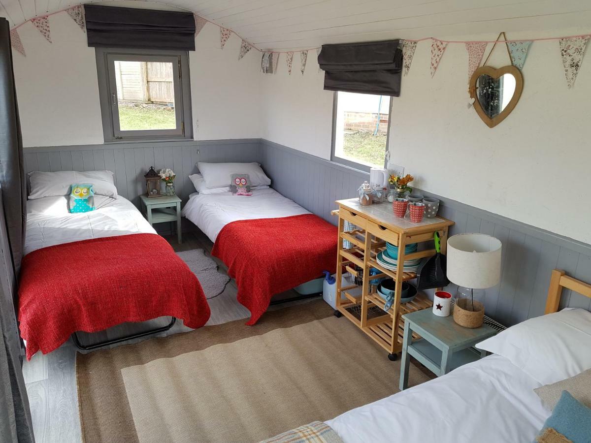Acorn Camping And Caravan Park Llantwit Major Dış mekan fotoğraf