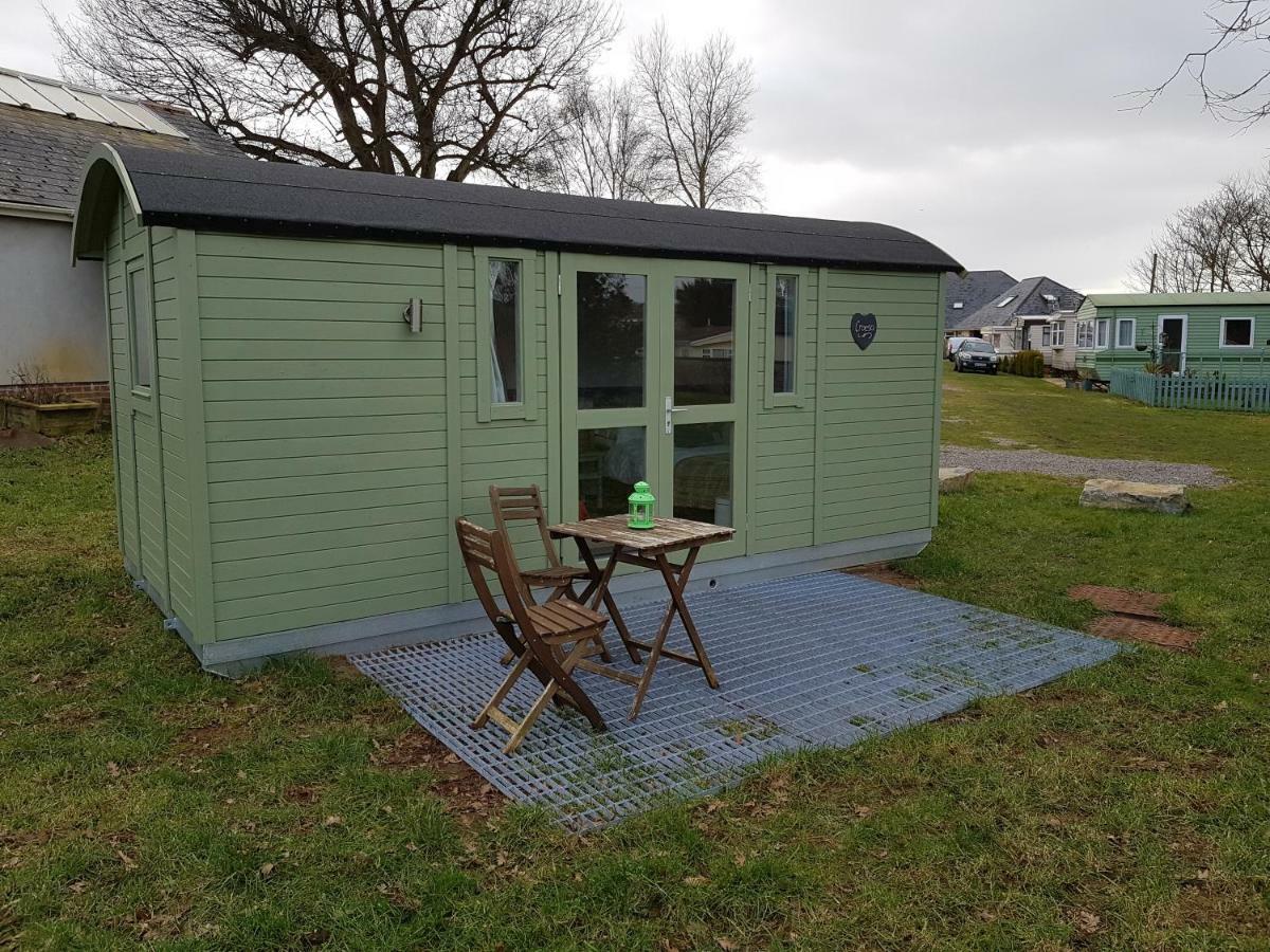 Acorn Camping And Caravan Park Llantwit Major Dış mekan fotoğraf