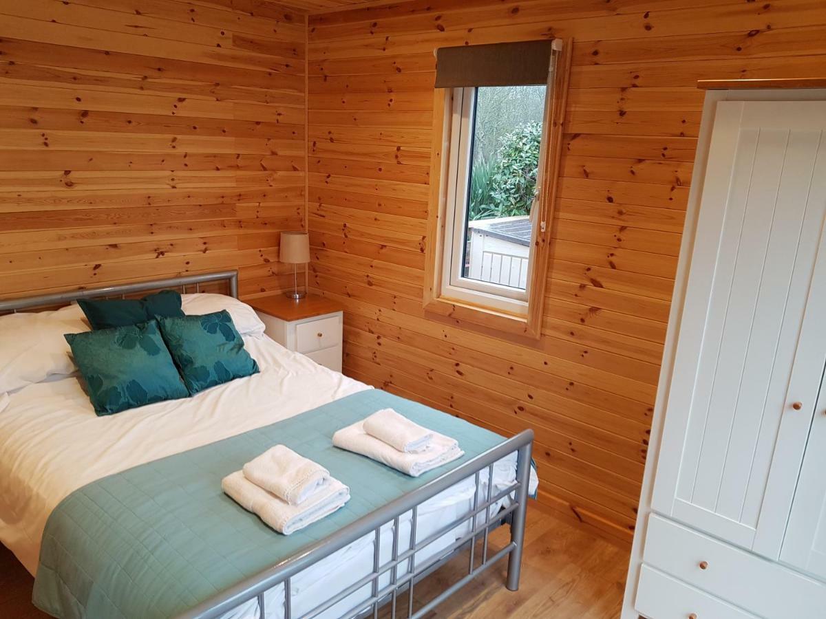 Acorn Camping And Caravan Park Llantwit Major Dış mekan fotoğraf