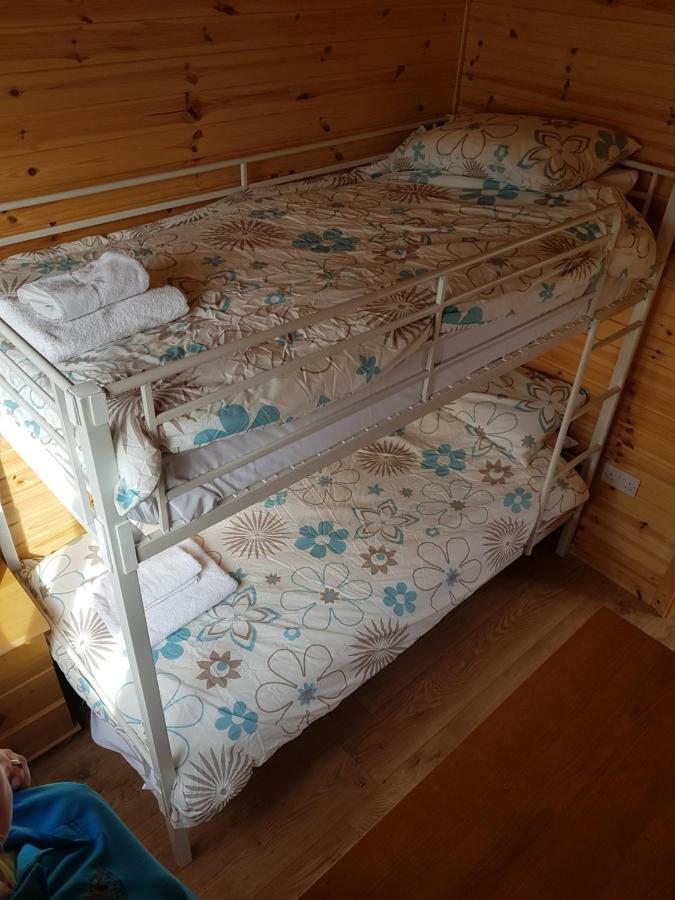 Acorn Camping And Caravan Park Llantwit Major Dış mekan fotoğraf