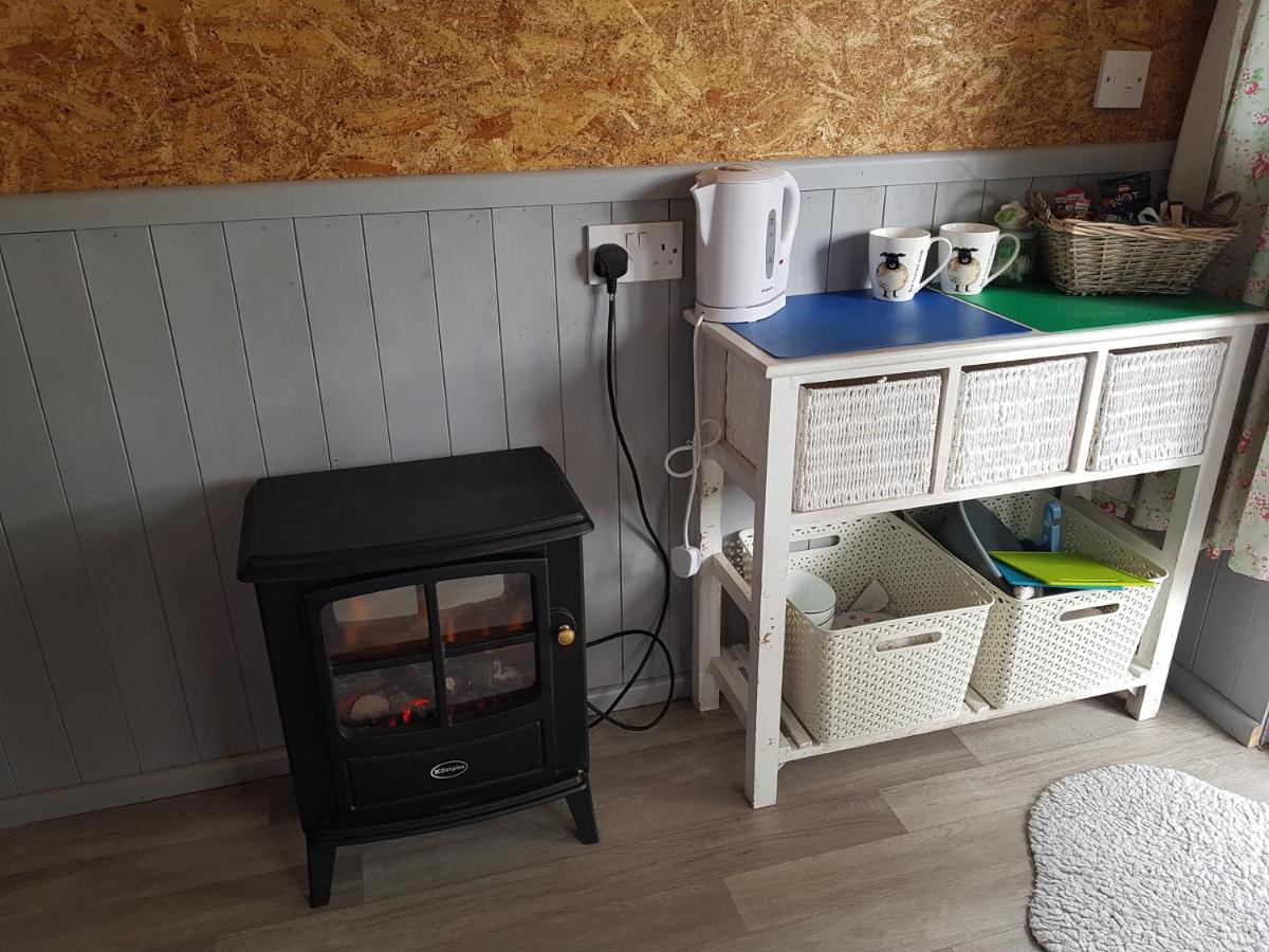 Acorn Camping And Caravan Park Llantwit Major Dış mekan fotoğraf